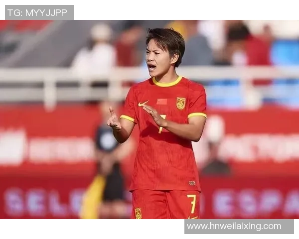 我国足球明星中谁的颜值最高最具魅力引发球迷热议