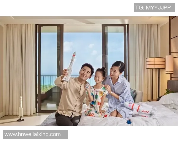 足球明星与孩子们的温馨时光:亲子互动中的快乐与成长 足球明星与孩子们的温馨时光:亲子互动中的快乐与成长